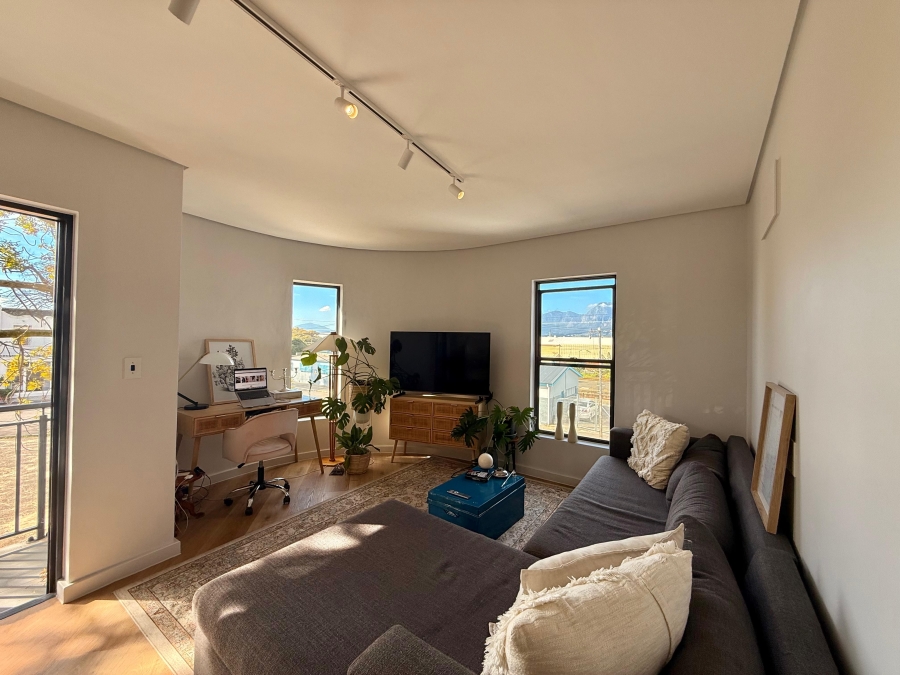 1 Bedroom Property for Sale in Paarl South Western Cape